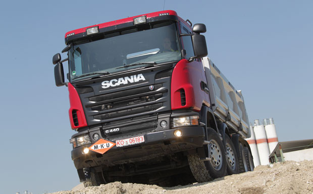Test Scania CB 440 MHZ 8x4