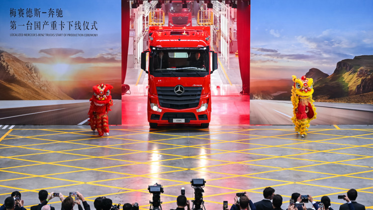 Daimler_Truck_Actros_China