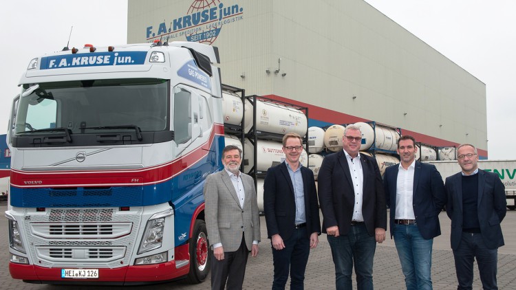 Volvo Trucks liefert ersten FH mit LNG in Deutschland aus