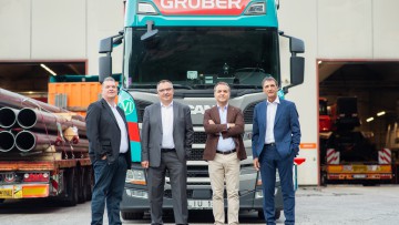 Gruber Logistics: Grünes Licht für die Universal-Transport-Übernahme