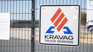 Kravag Truck Parking-Schild
