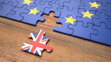 Austritt des Vereinigten Königreichs aus der Europäischen Union dargestellt in Puzzleteilen.