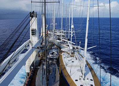 Fotostrecke: Yacht-Transport mit Beluga
