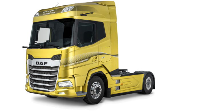 DAF Trucks gelbe Zugmaschine Freisteller