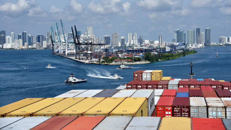 Containerhafen_Miami_Gebrueder_Weiss