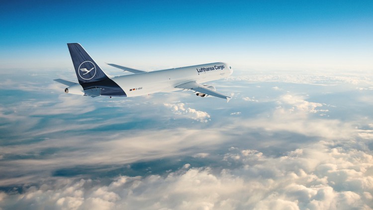 Lufthansa_Cargo_Airbus_A321F
